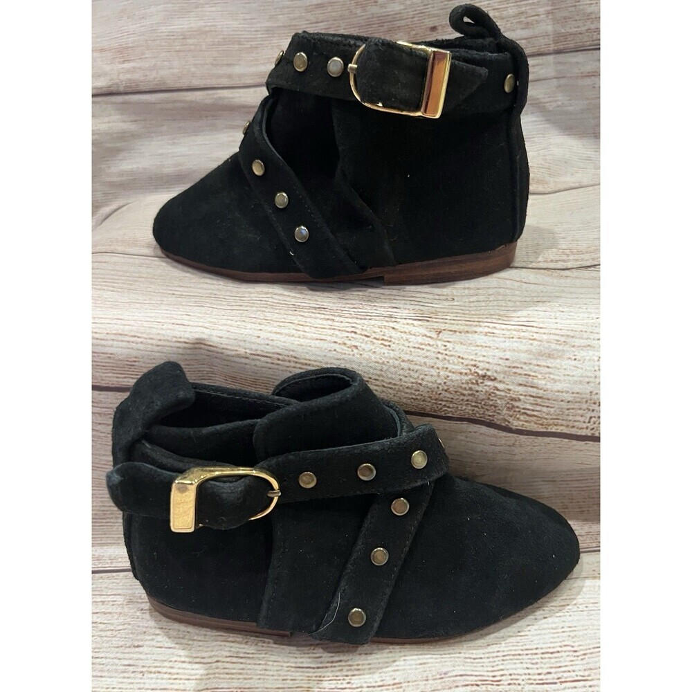 Coastal projections little girls Suede studied boots size 6